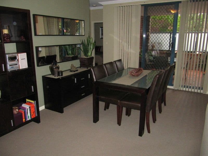 38 Sherwood Road, MERRYLANDS NSW 2160, Merrylands West - Thumbnail 3