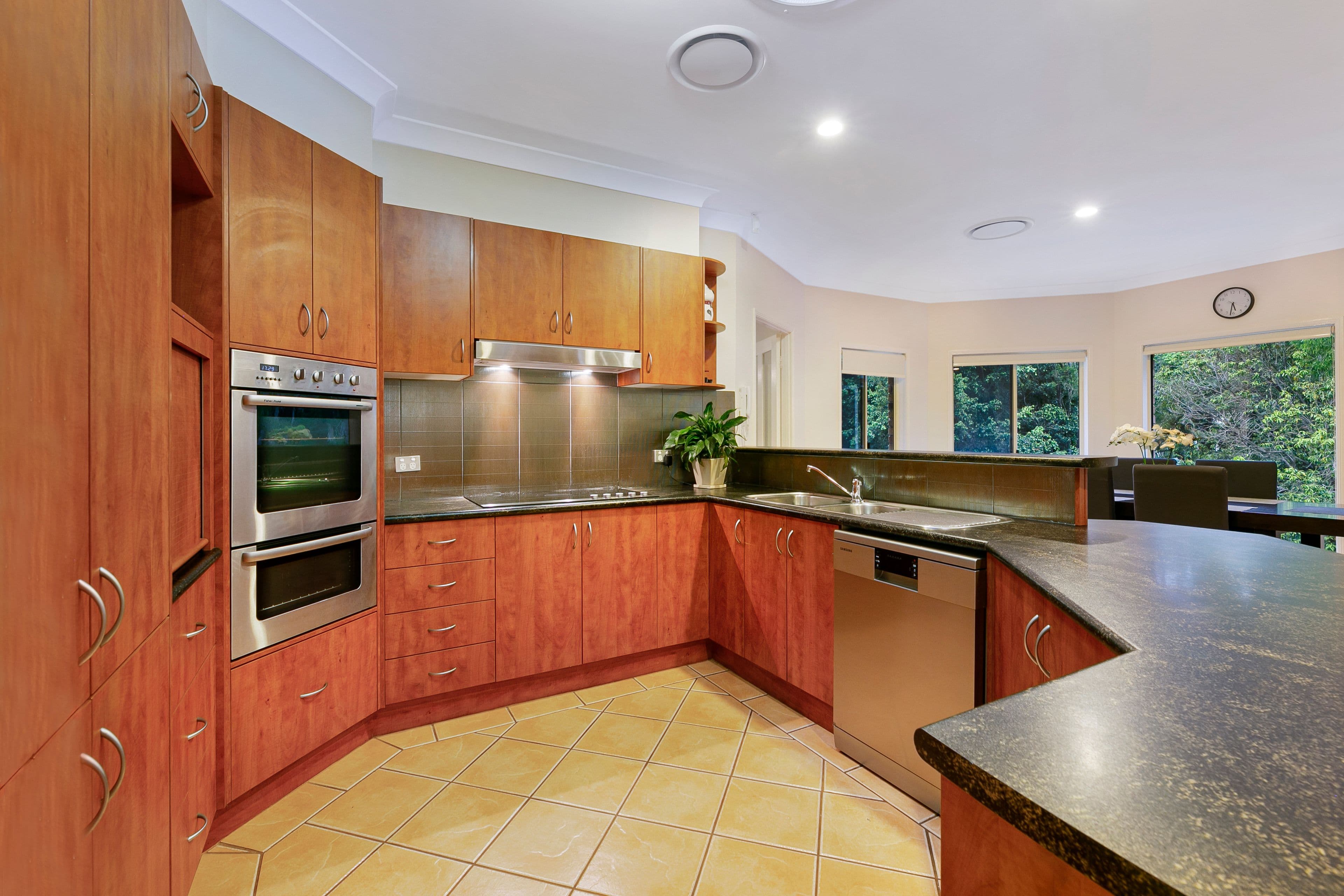 40 Valleyview Court, Bonogin QLD 4213, Bonogin - Thumbnail 6