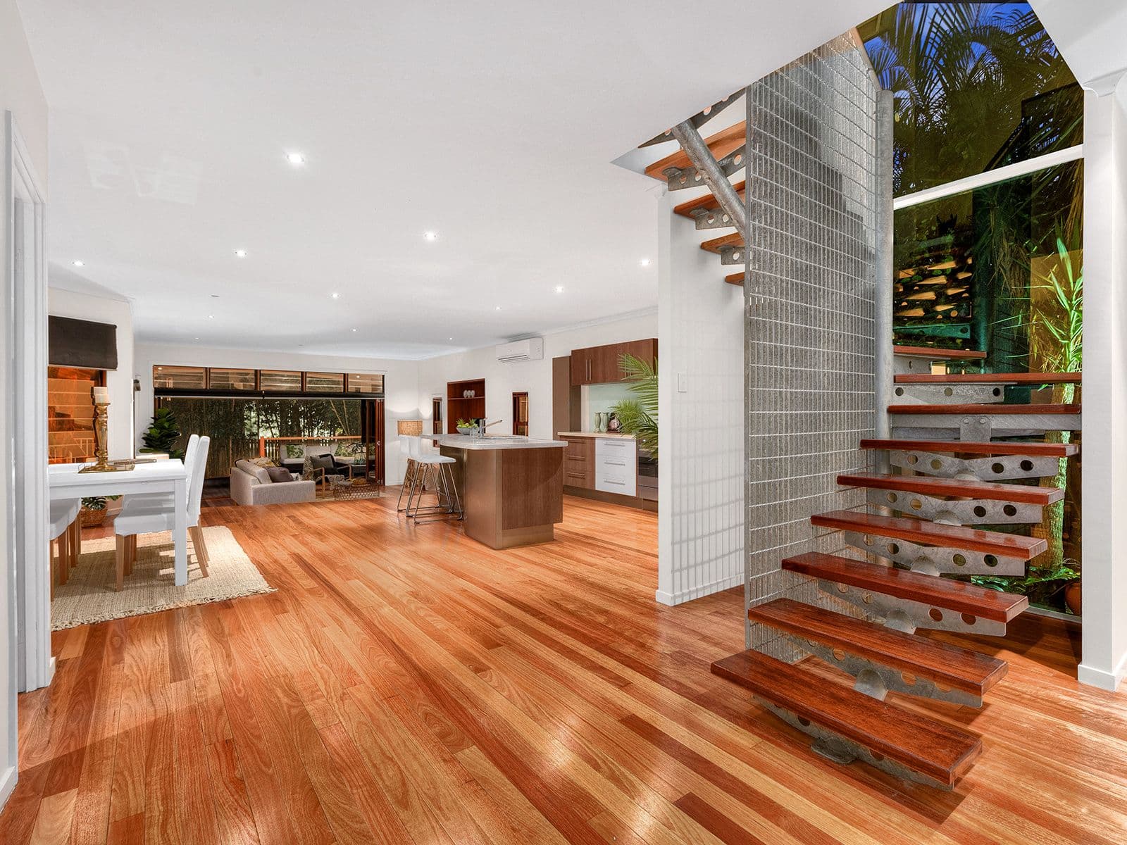 13 Christian Street, Clayfield QLD 4011, Clayfield - Thumbnail 3