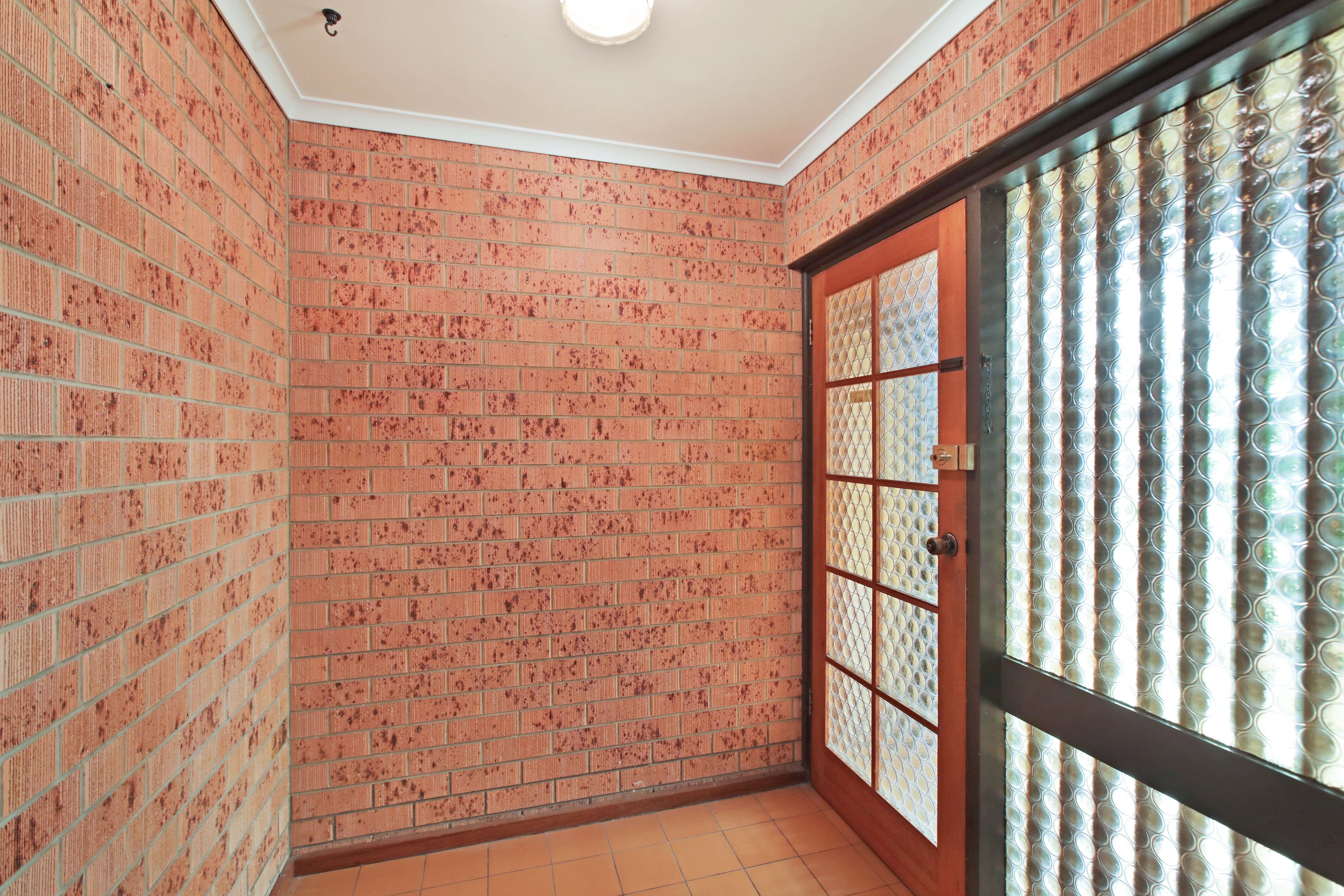 2 Lakeside Court, Tennyson SA 5022, Tennyson - Thumbnail 4