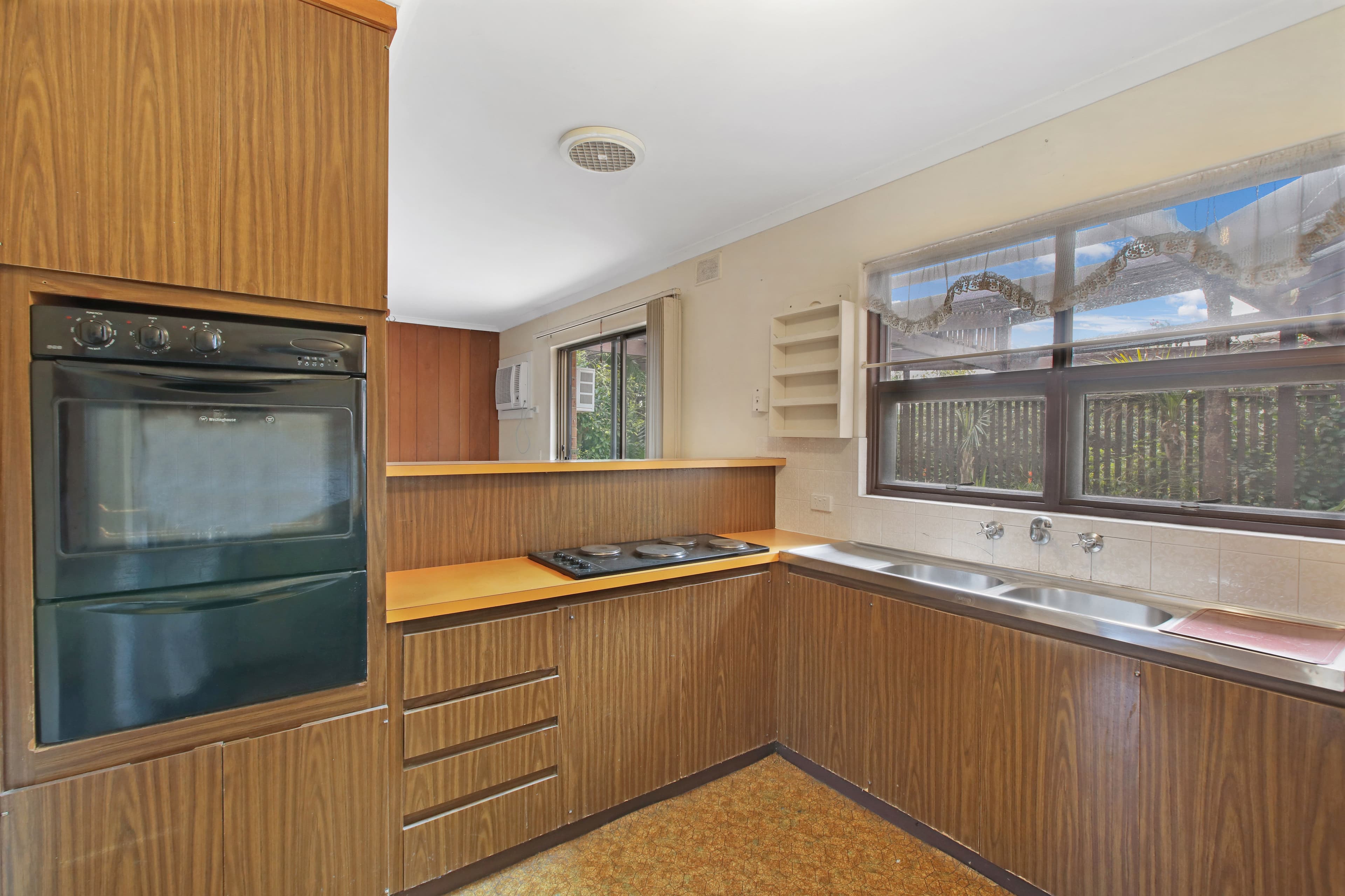 2 Lakeside Court, Tennyson SA 5022, Tennyson - Thumbnail 7
