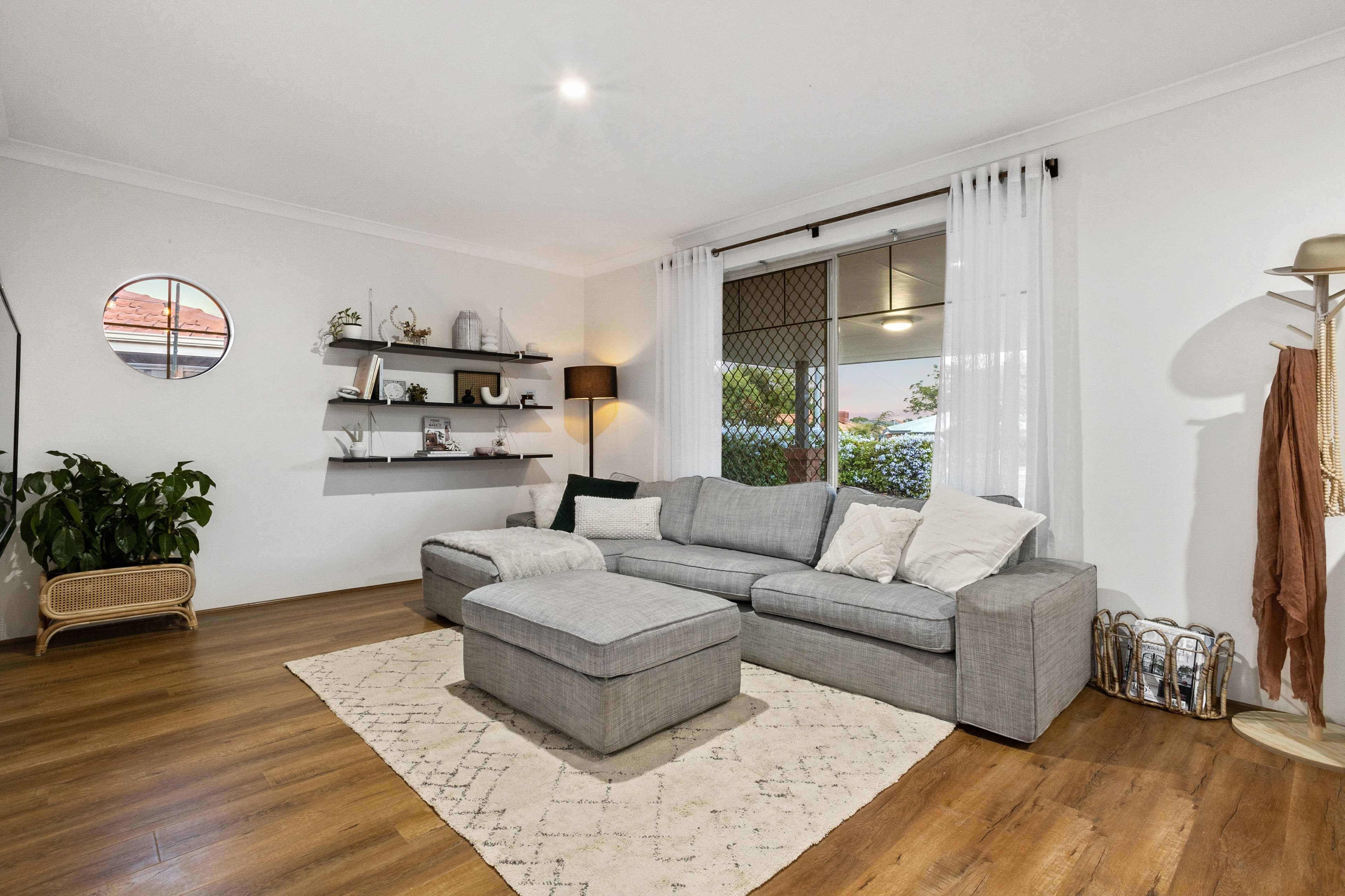 14 Conochie Crescent, Manning WA 6152, Manning - Thumbnail 2