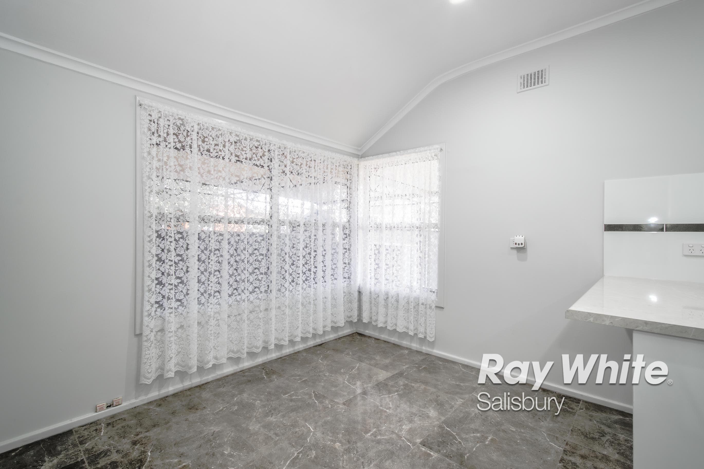 17 Peacock Road, Elizabeth Downs SA 5113, Elizabeth Downs - Thumbnail 6