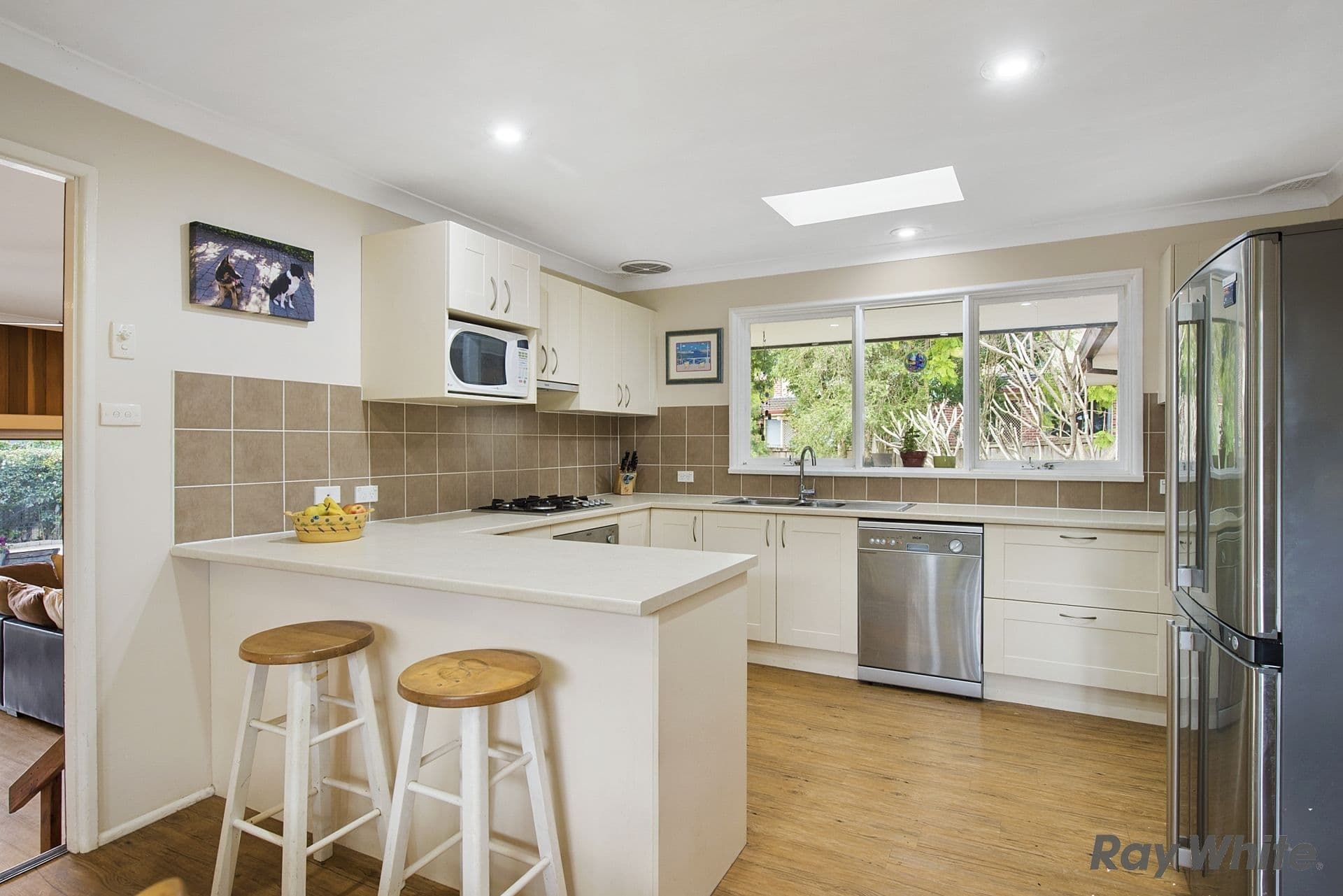 53 Parsonage Road, Castle Hill - Thumbnail 3