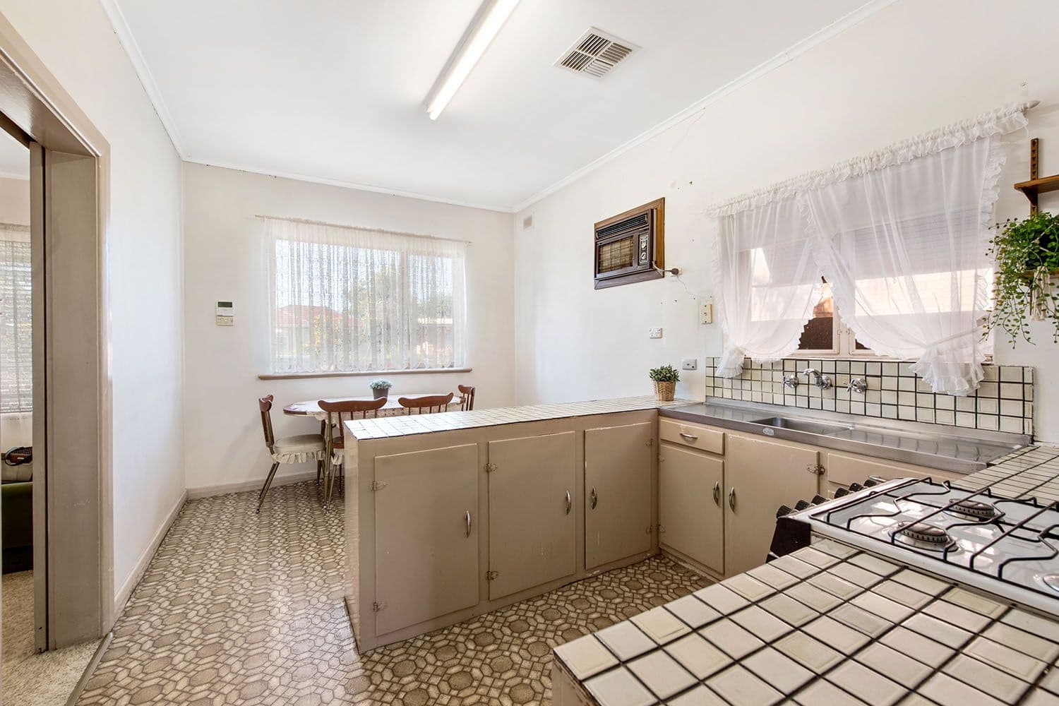 52 Vincent Street, South Plympton SA 5038, South Plympton - Thumbnail 8