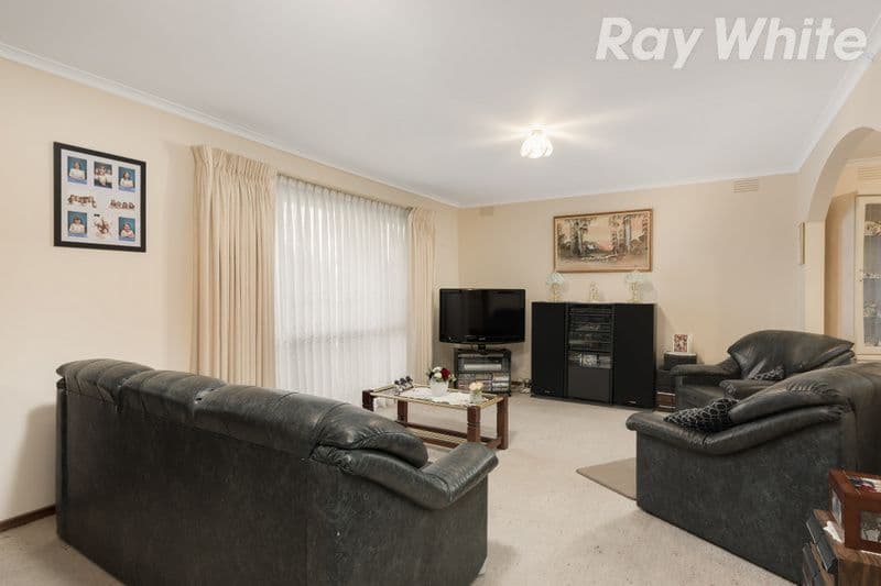 57 Carlisle Drive, Epping VIC 3076, Epping - Thumbnail 2