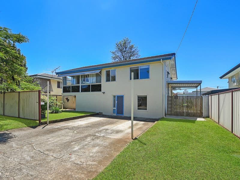 9 Golden Avenue, Kallangur QLD 4503, Kallangur - Thumbnail 2