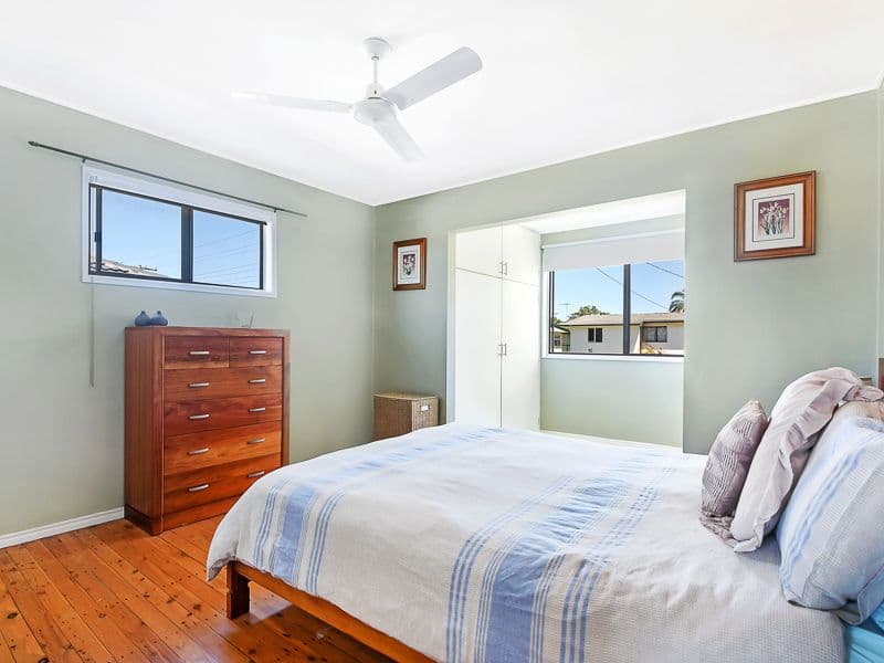 9 Golden Avenue, Kallangur QLD 4503, Kallangur - Thumbnail 4