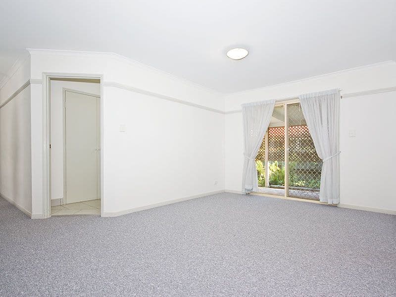 33 Clarendon Circuit, FOREST LAKE QLD 4078, Forest Lake - Thumbnail 3