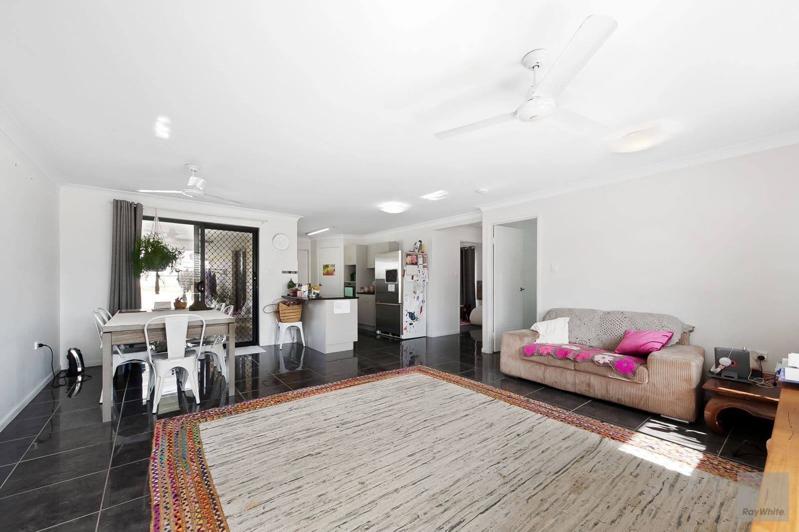 9 Dune Circle, Lammermoor QLD 4703, Lammermoor - Thumbnail 2