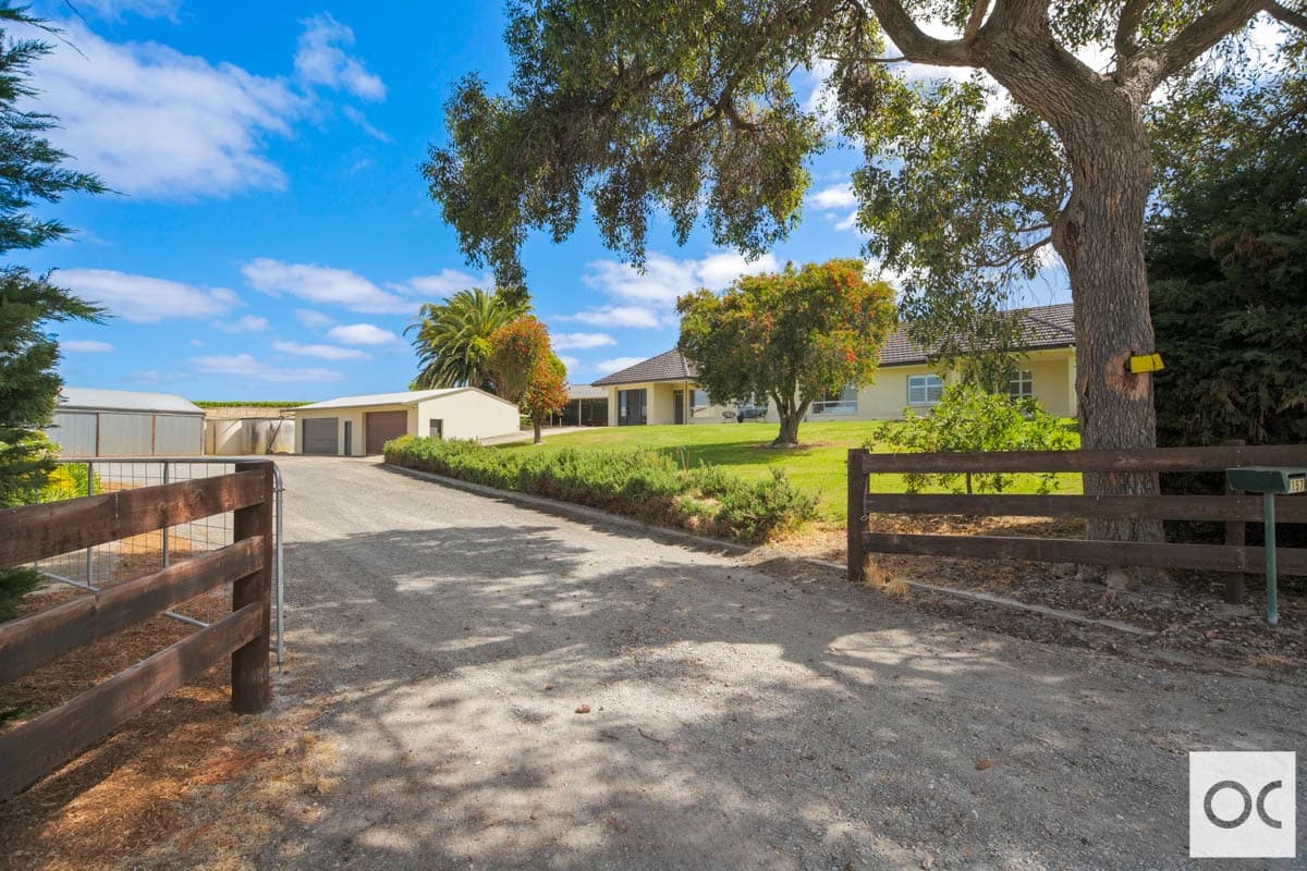 157 Brookmans Road, Blewitt Springs - Image 1