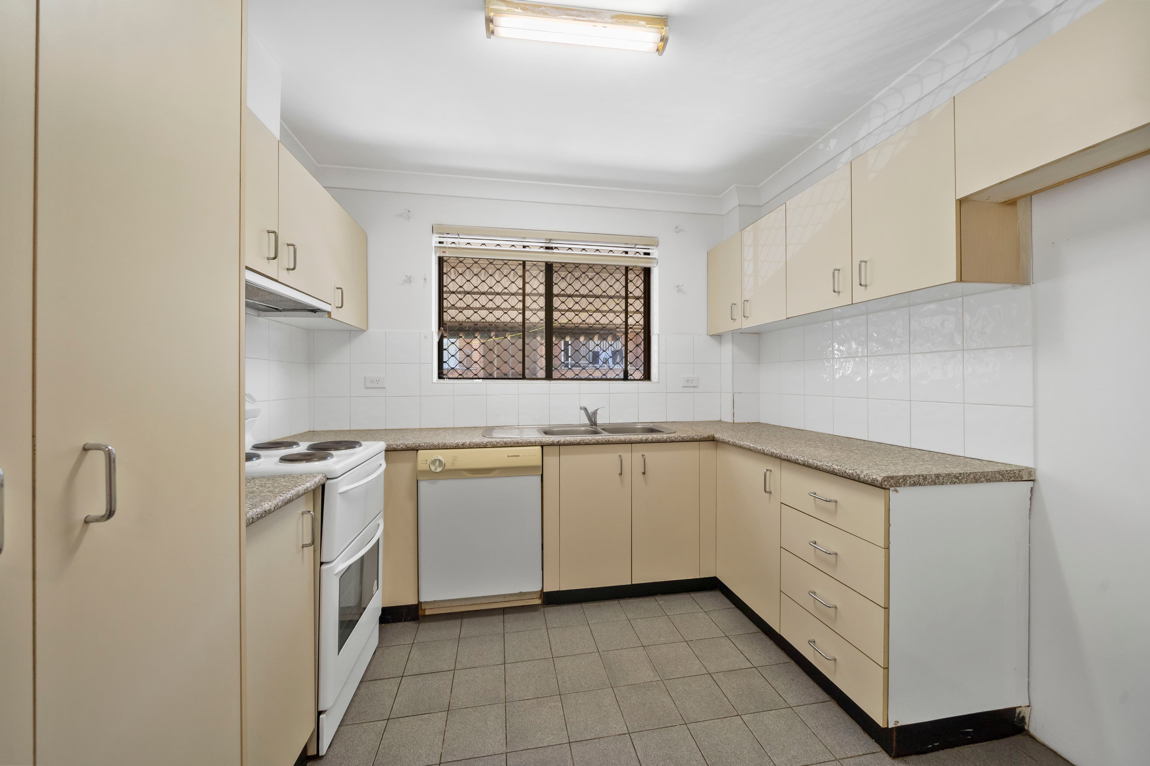 9-11 Doodson Avenue, Lidcombe NSW 2141, Lidcombe - Thumbnail 4