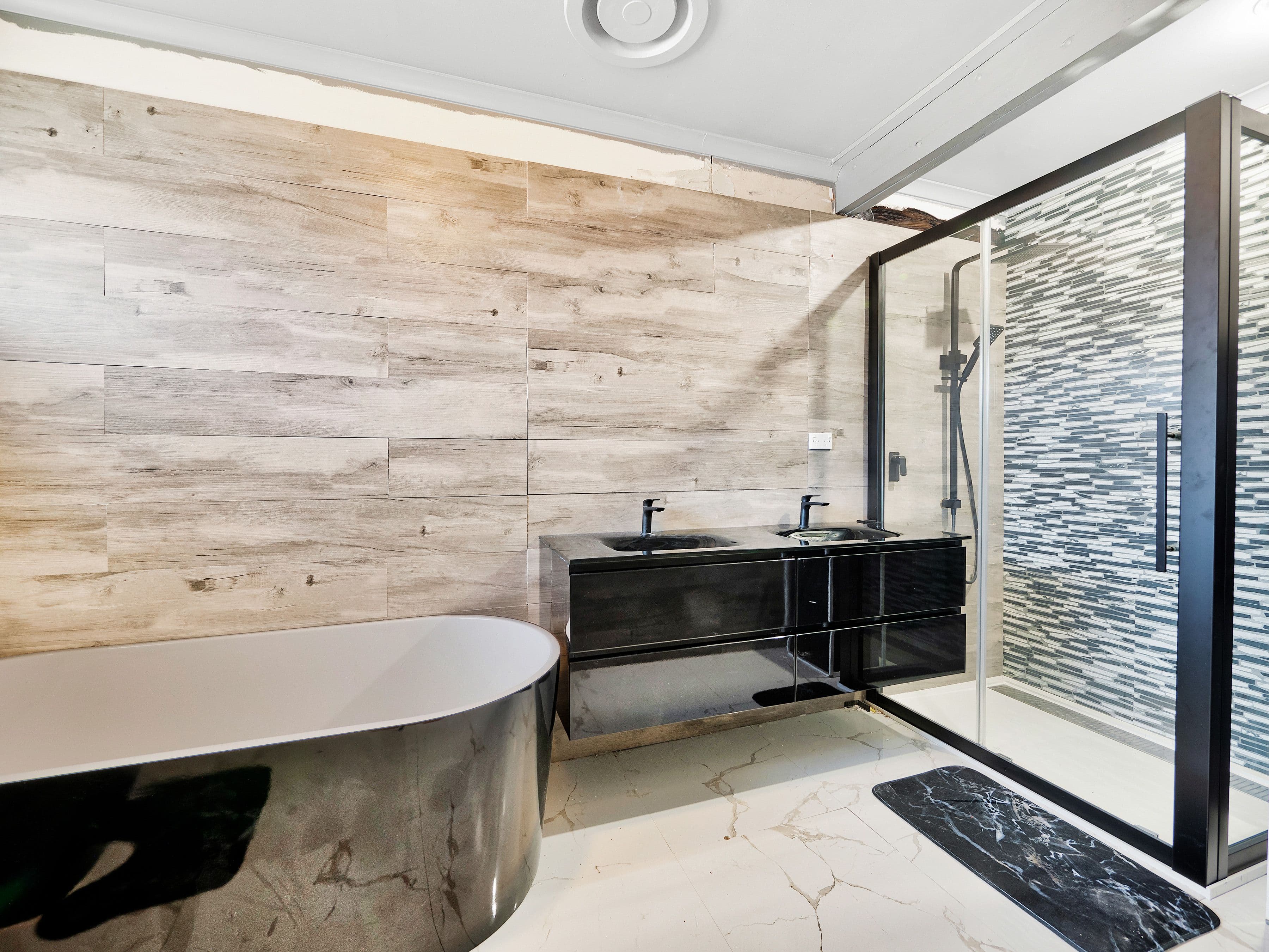 48 Clairmont Avenue, Cranbourne VIC 3977, Cranbourne - Thumbnail 2