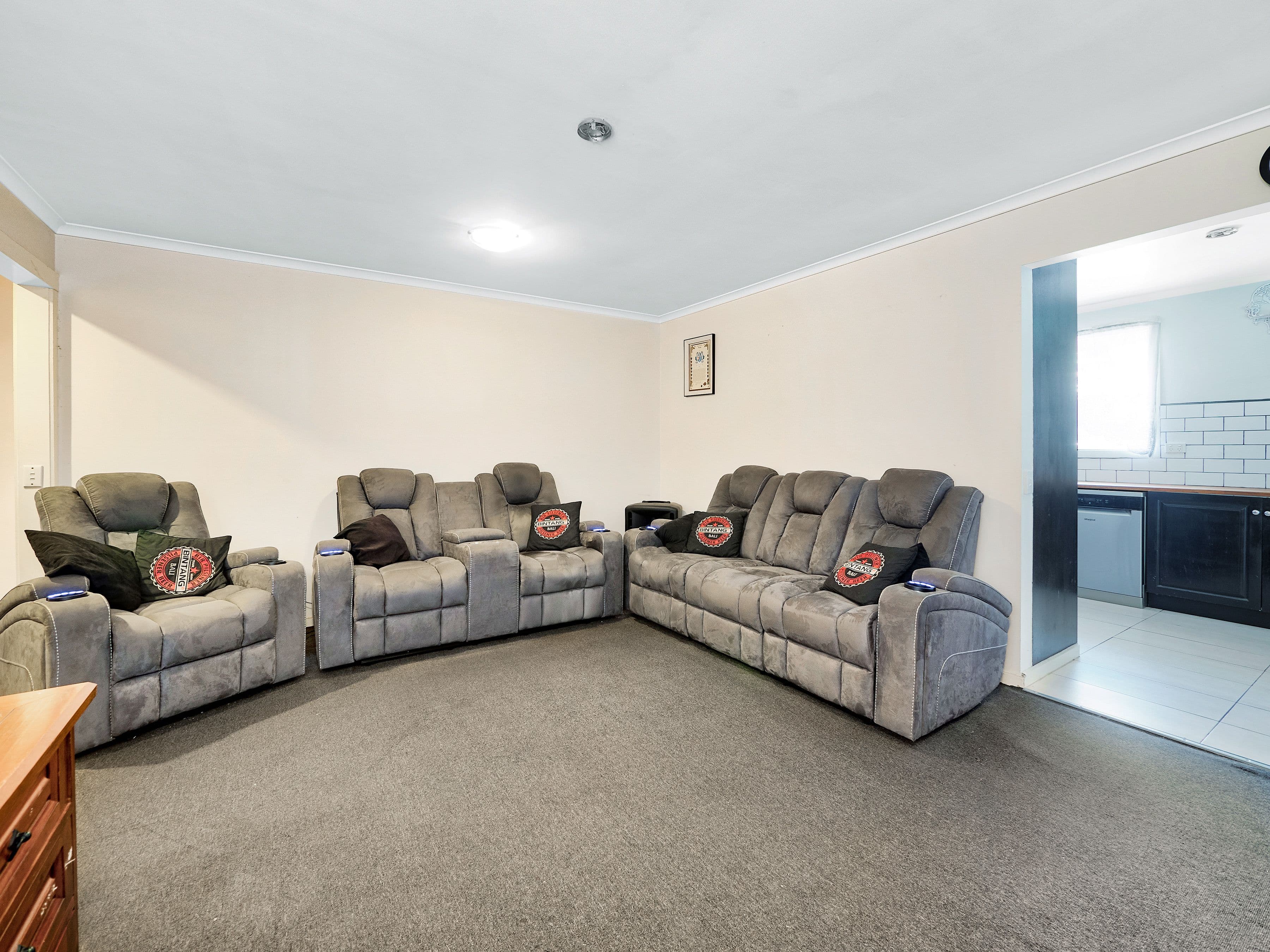 48 Clairmont Avenue, Cranbourne VIC 3977, Cranbourne - Thumbnail 7