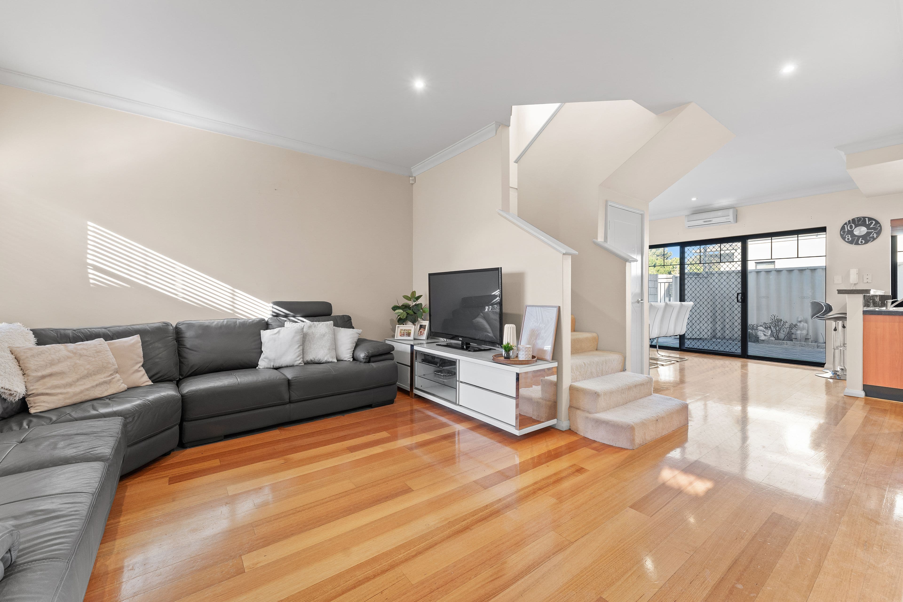 5 Harrison Street, Rockingham WA 6168, Rockingham - Thumbnail 3