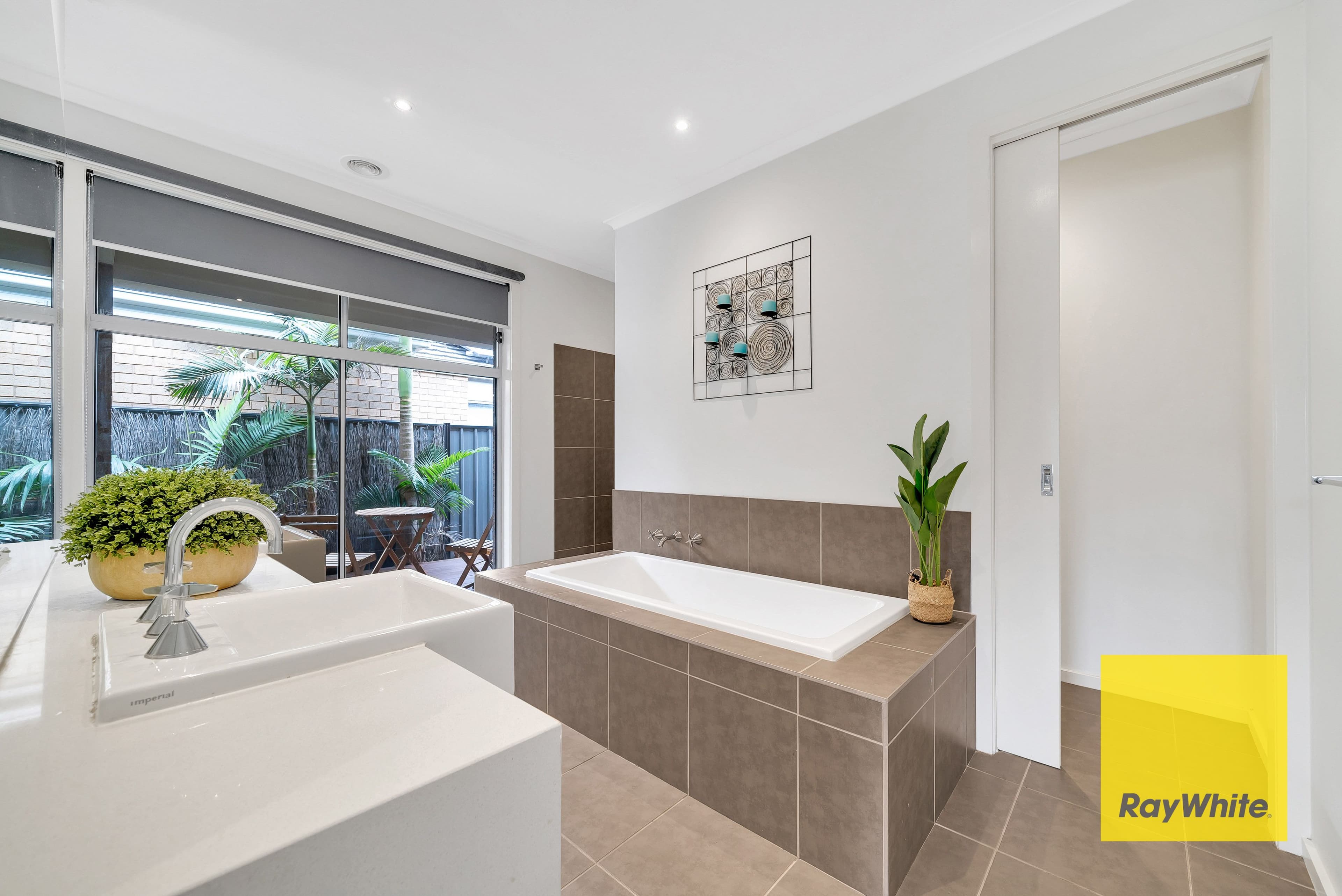 13 Gale Avenue, Tarneit VIC 3029, Tarneit - Thumbnail 5
