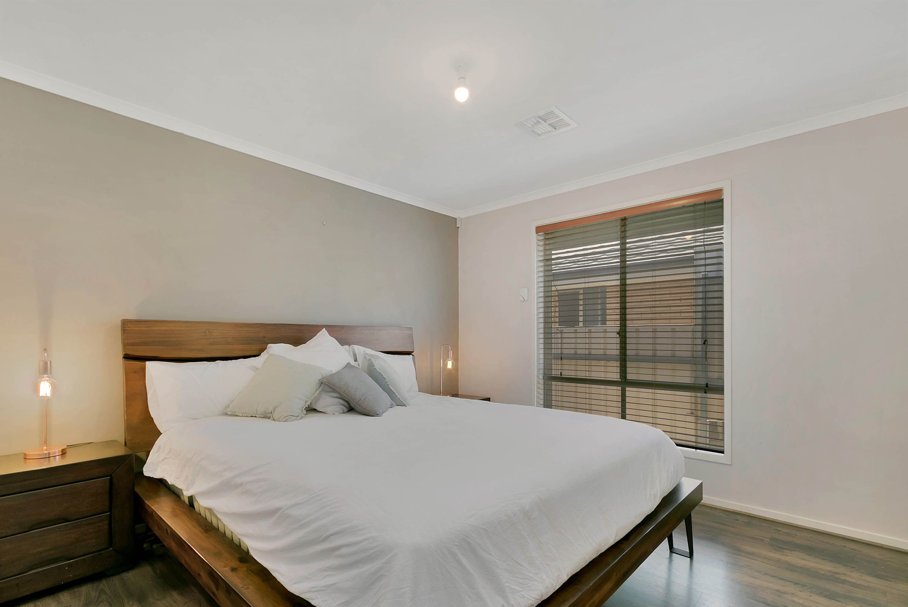 11 Chelmsford Street, Craigmore SA 5114, Craigmore - Thumbnail 4