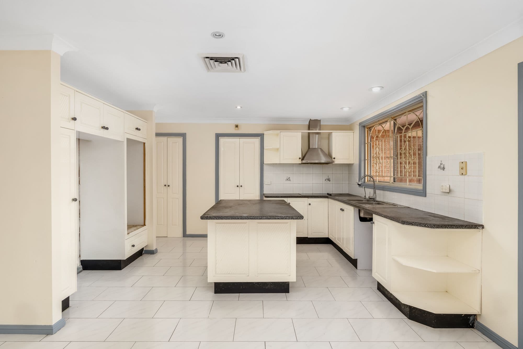 22 Delgarno Road, Bonnyrigg Heights NSW 2177, Bonnyrigg Heights - Thumbnail 4