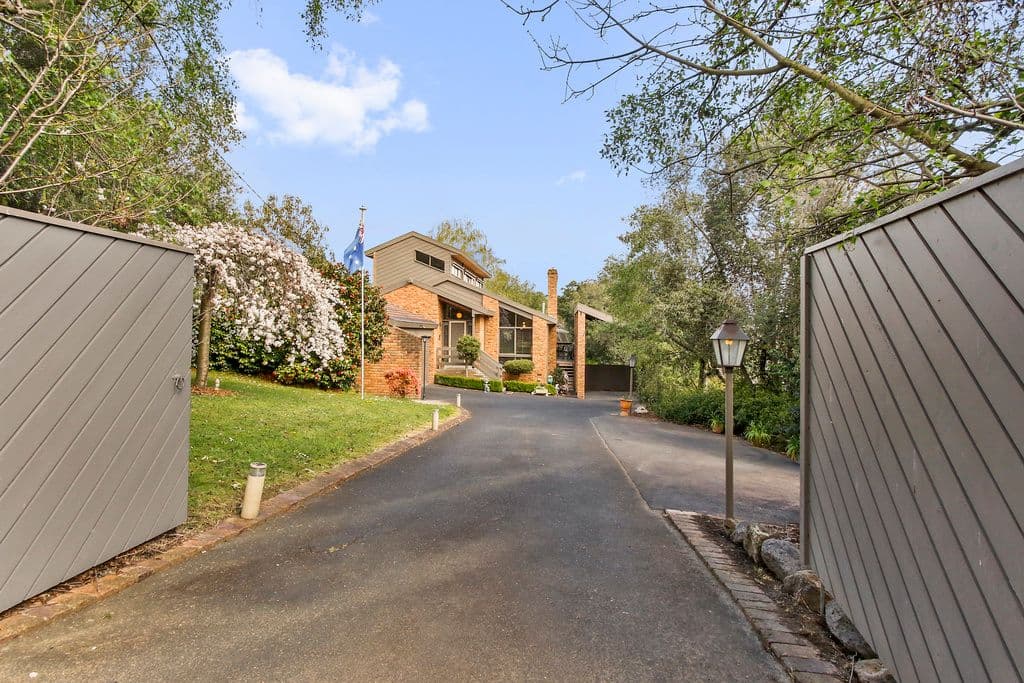 10 Old Gippsland Road, Lilydale VIC 3140, Lilydale - Thumbnail 2