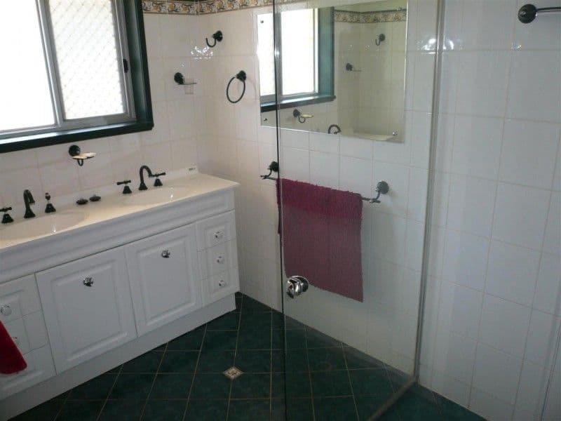 19 Ariel Street, Hallett Cove SA 5158, Hallett Cove - Thumbnail 4