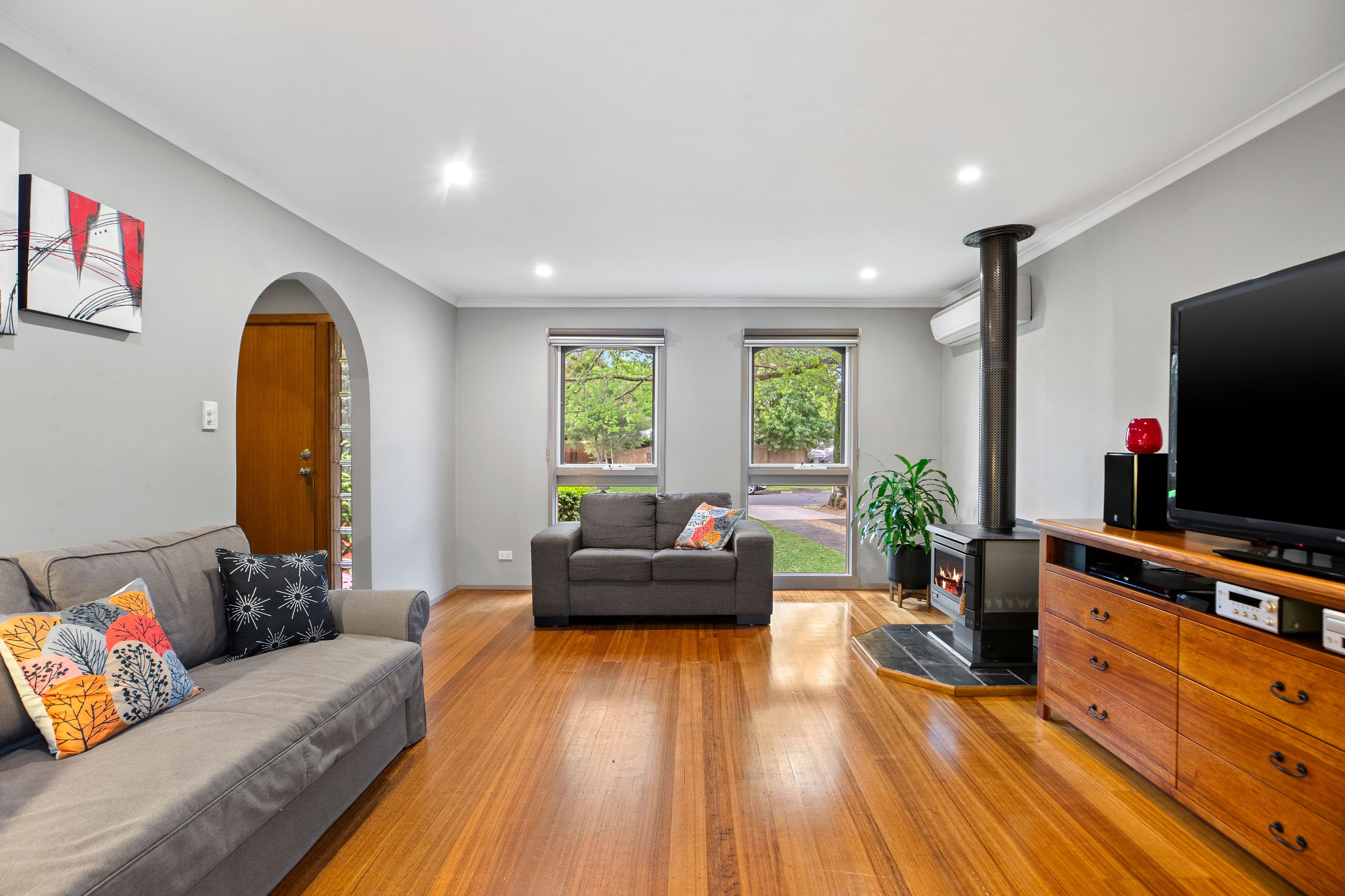 12 Beckenham Drive, Ferntree Gully VIC 3156, Ferntree Gully - Thumbnail 3