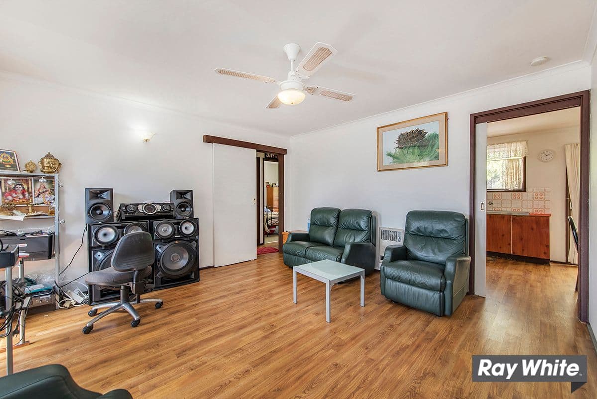 11 Moorehead Place, Latham ACT 2615, Latham - Thumbnail 3
