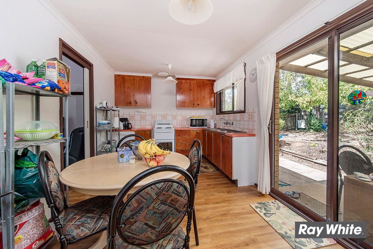11 Moorehead Place, Latham ACT 2615, Latham - Thumbnail 4