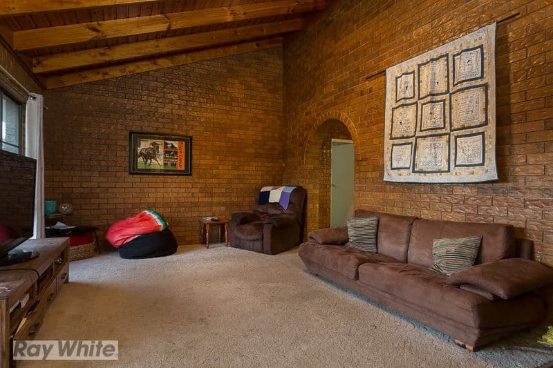 14 Lochleven Street, Carindale QLD 4152, Carindale - Thumbnail 3