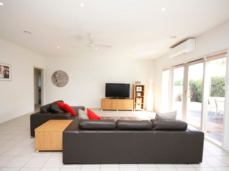 7 Fogarty Avenue, HIGHTON VIC 3216, Highton - Thumbnail 8