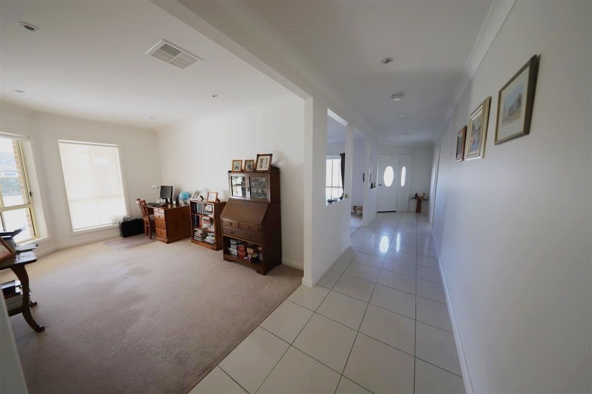 92 West Blowering Road, Tumut NSW 2720, Tumut - Thumbnail 5