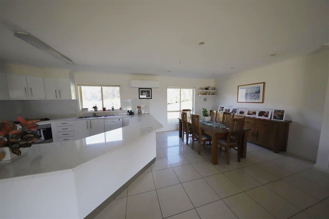 92 West Blowering Road, Tumut NSW 2720, Tumut - Thumbnail 8