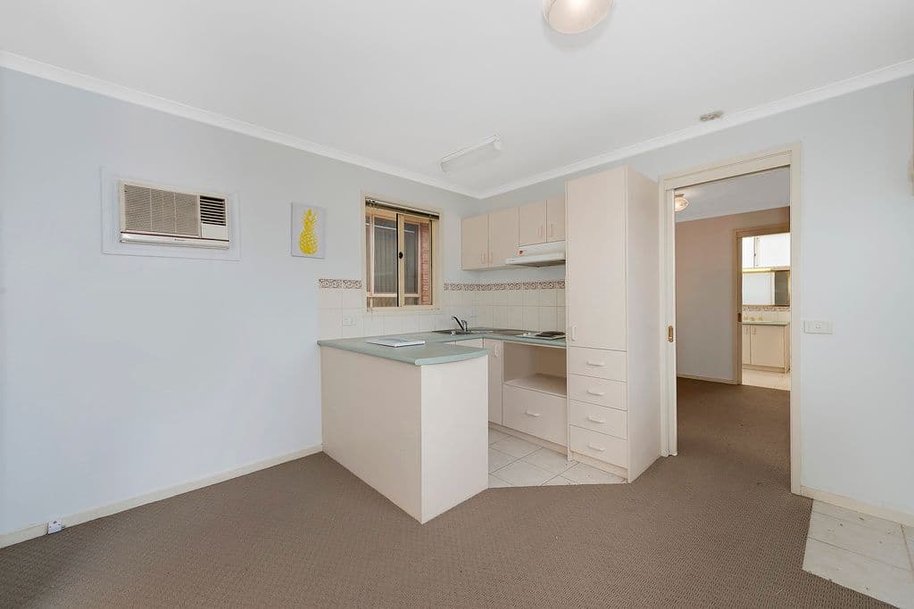 260 Betula Avenue, Mill Park VIC 3082, Mill Park - Thumbnail 6