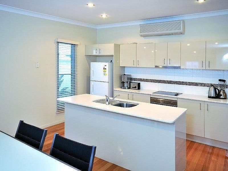 94 Stephens Street, MORNINGSIDE QLD 4170, Morningside - Thumbnail 2