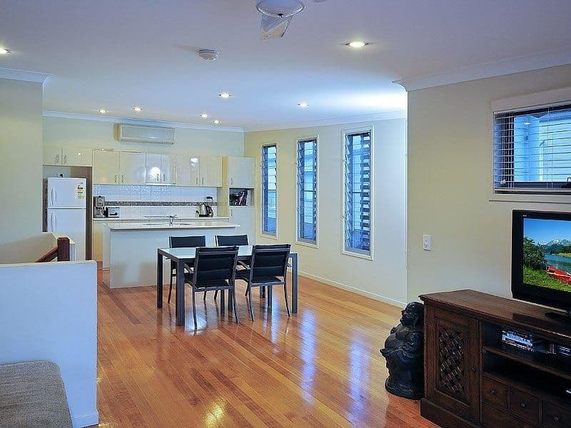 94 Stephens Street, MORNINGSIDE QLD 4170, Morningside - Thumbnail 3