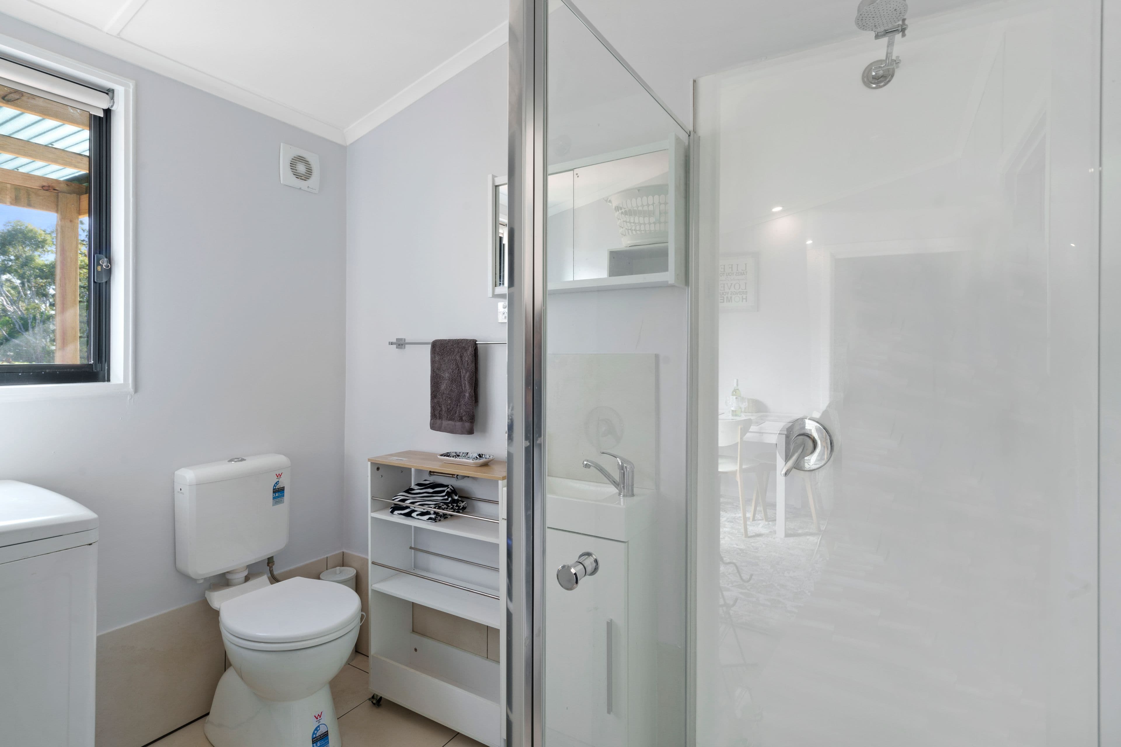 77 Kennedy Street, Euroa VIC 3666, Euroa - Thumbnail 8