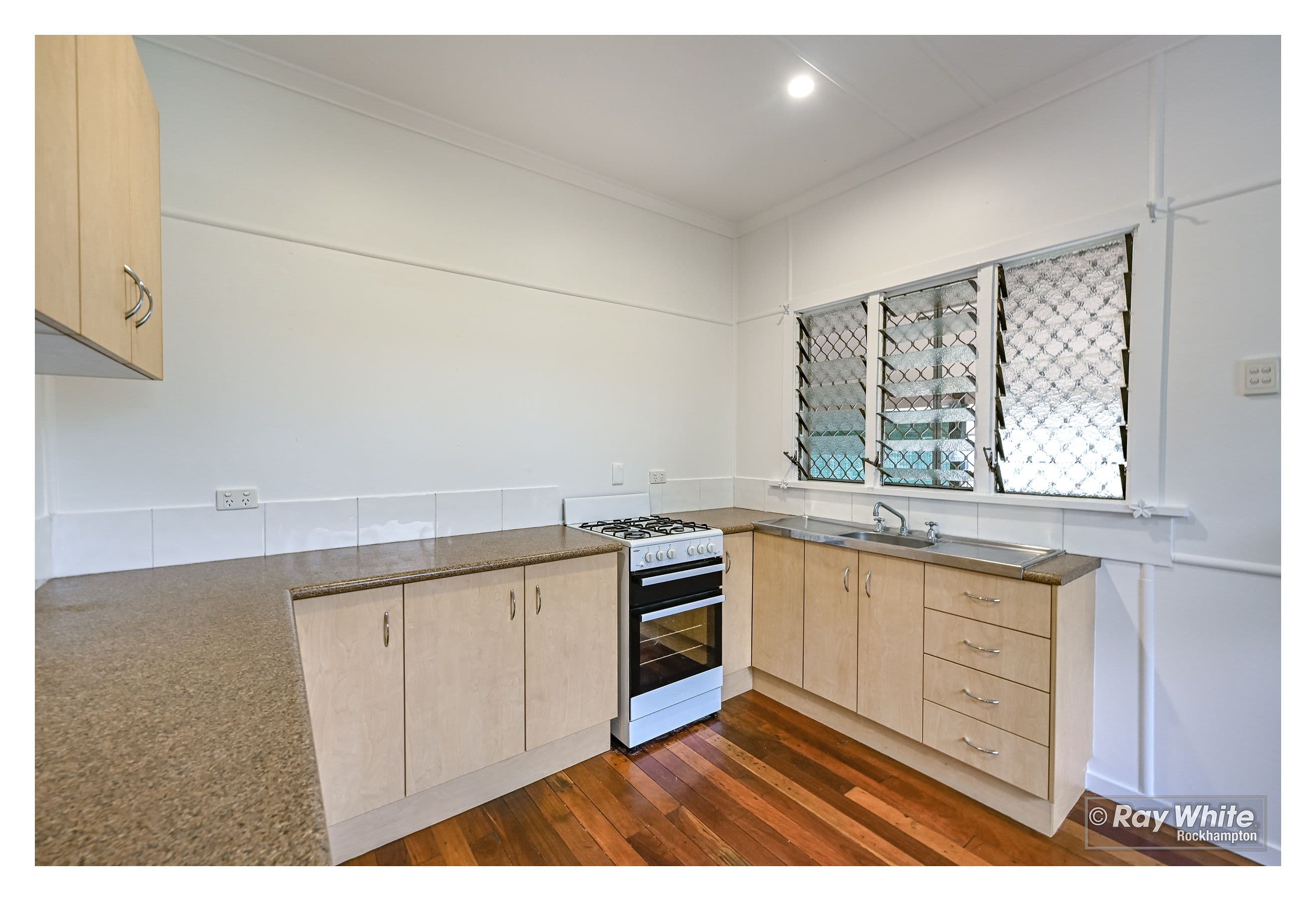 271 Rockonia Road, Koongal QLD 4701, Koongal - Thumbnail 3