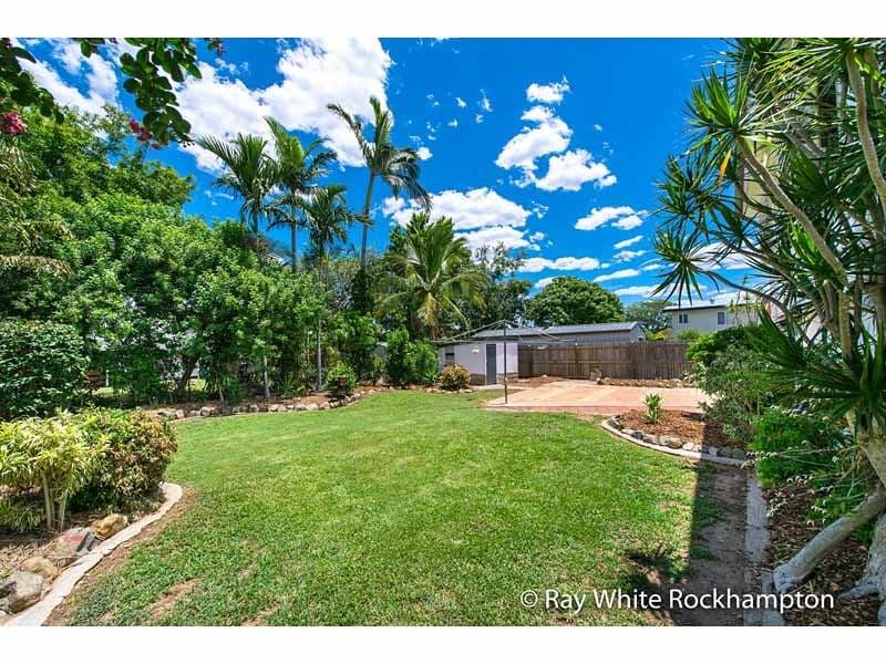 62 Gray Street, Park Avenue QLD 4701, Park Avenue - Thumbnail 2