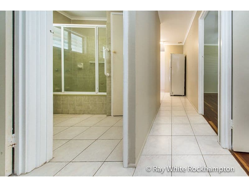 62 Gray Street, Park Avenue QLD 4701, Park Avenue - Thumbnail 6