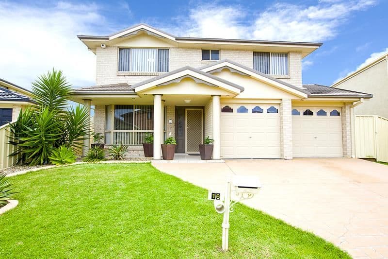 16 Bellerive Close, WEST HOXTON NSW 2171, West Hoxton - Image 1