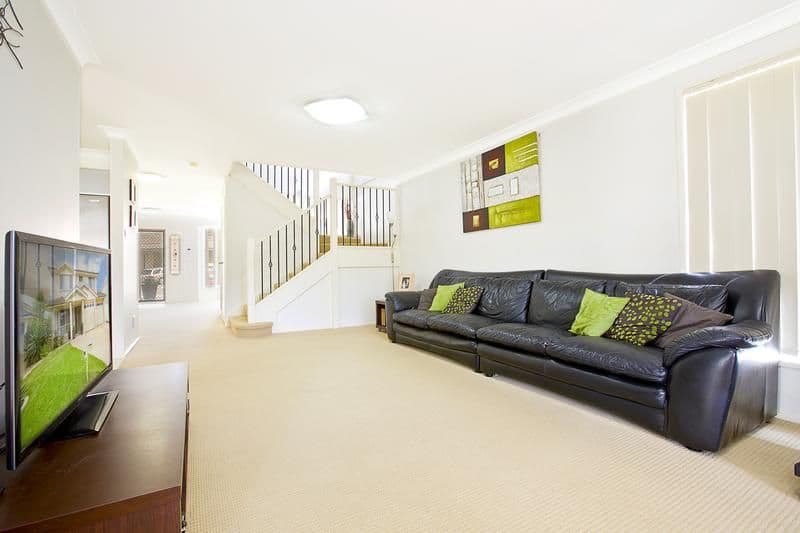 16 Bellerive Close, WEST HOXTON NSW 2171, West Hoxton - Thumbnail 6