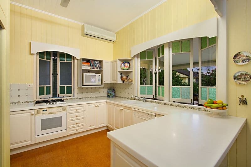 43 Bank Road, GRACEVILLE QLD 4075, Graceville - Thumbnail 4