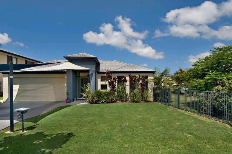18 Essen Place, OXENFORD QLD 4210, Oxenford - Image 1