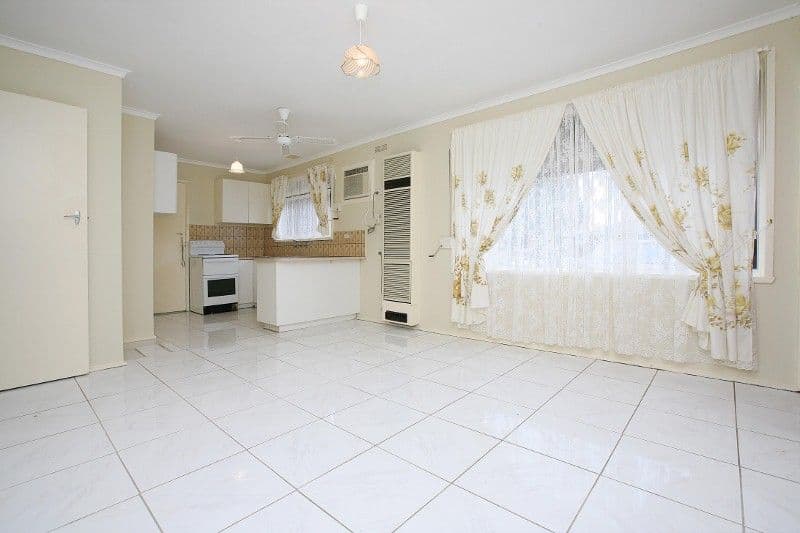 3 Grant Street, ST ALBANS VIC 3021, St Albans - Thumbnail 2