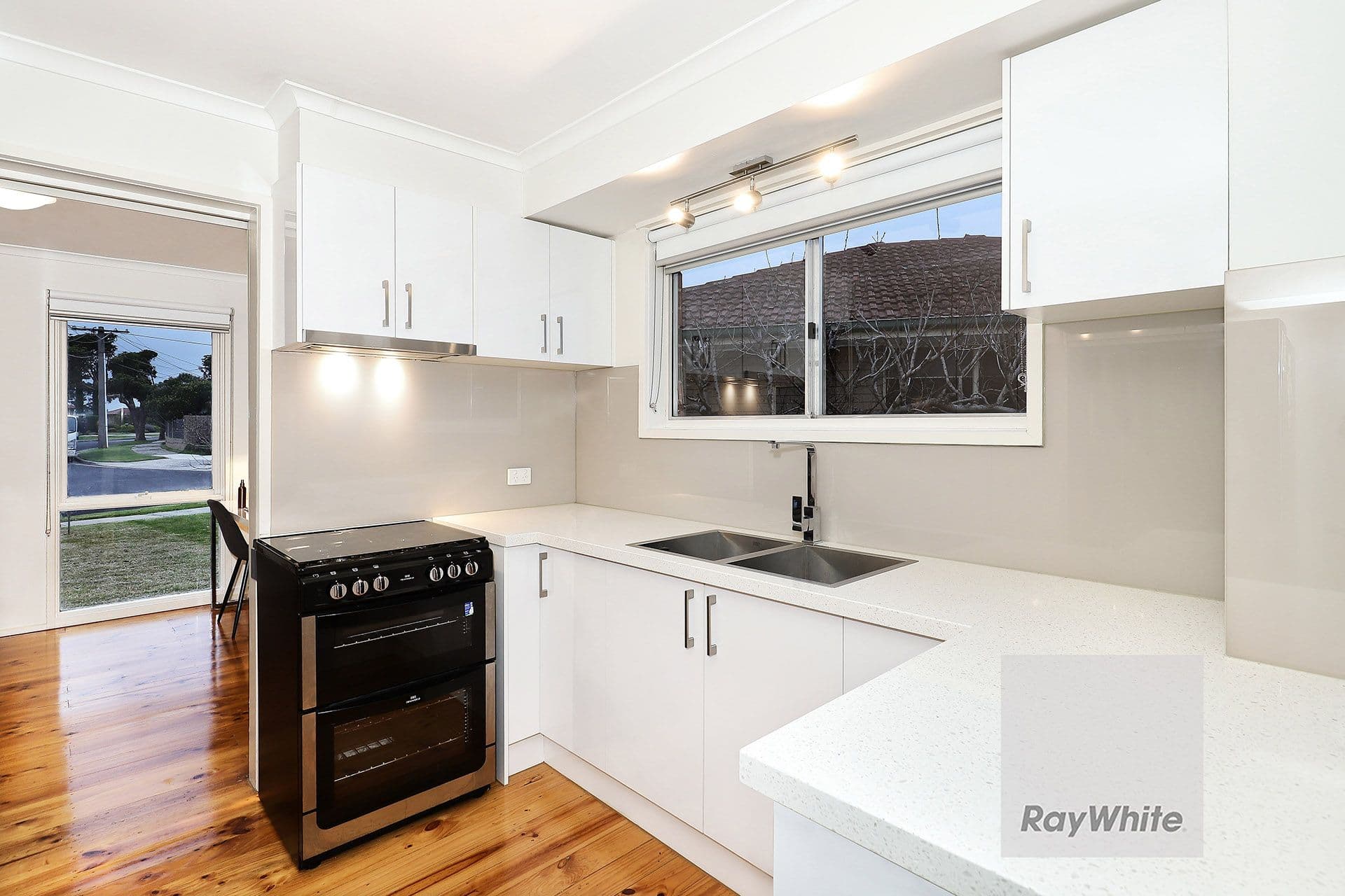 11 Leura Court, Gladstone Park VIC 3043, Gladstone Park - Thumbnail 8