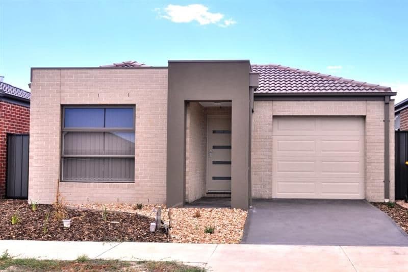 24 Black Wattle Road, CRAIGIEBURN VIC 3064, Craigieburn - Image 1