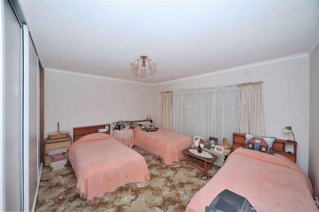 142 Violet Street, BENDIGO VIC 3550, Bendigo - Thumbnail 6