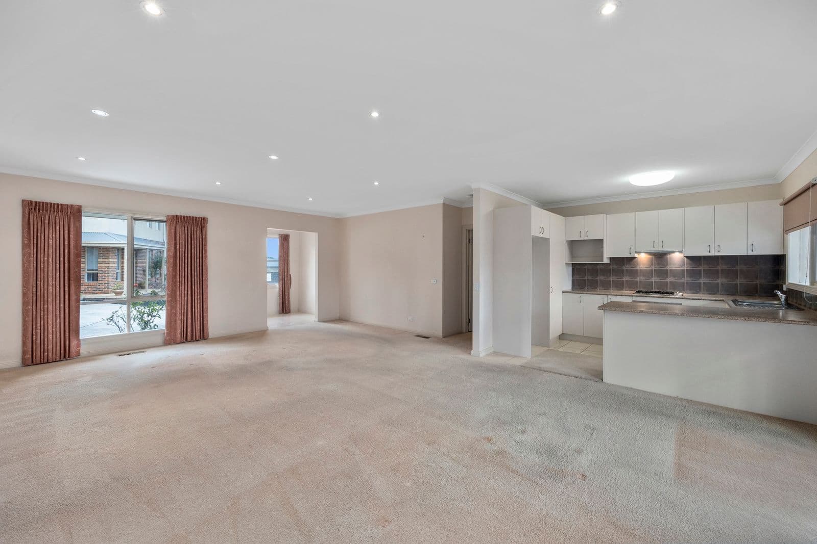 7 Sacha Court, Yarra Glen VIC 3775, Yarra Glen - Thumbnail 4