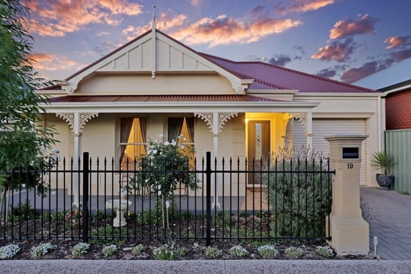 19 Caswell Circuit, MAWSON LAKES SA 5095, Mawson Lakes - Image 1