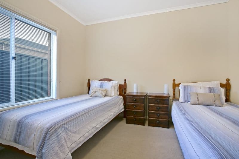 19 Caswell Circuit, MAWSON LAKES SA 5095, Mawson Lakes - Thumbnail 2
