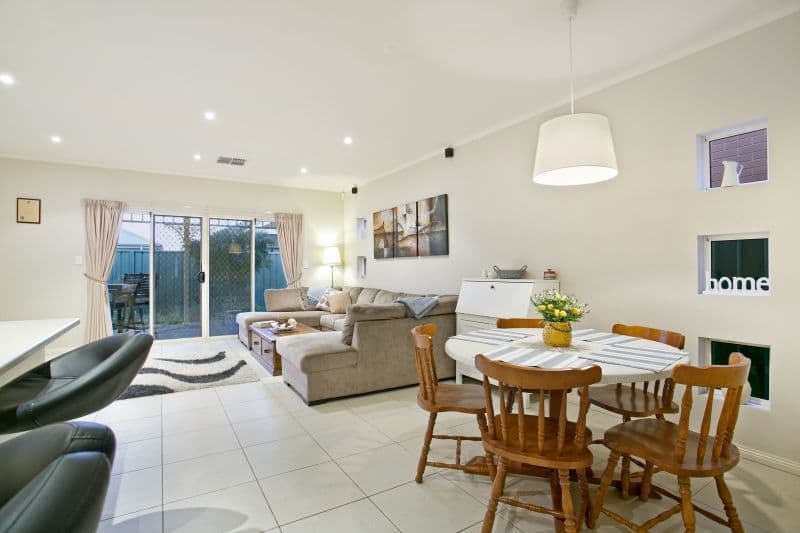 19 Caswell Circuit, MAWSON LAKES SA 5095, Mawson Lakes - Thumbnail 8